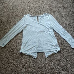 Split back active wear top